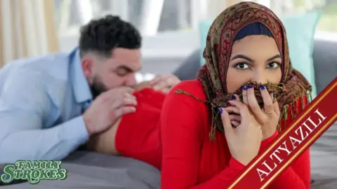 Tuvalette Orgazm Olan Kadına Acil Servis Müdahale Ediyor